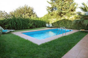 Impressive Rethymno Villa | 3 Bedrooms | Villa Kiriya | Private Garden | Private Outdoor Pool | BBQ | Outdoor Sitting and Dining Area | Prines